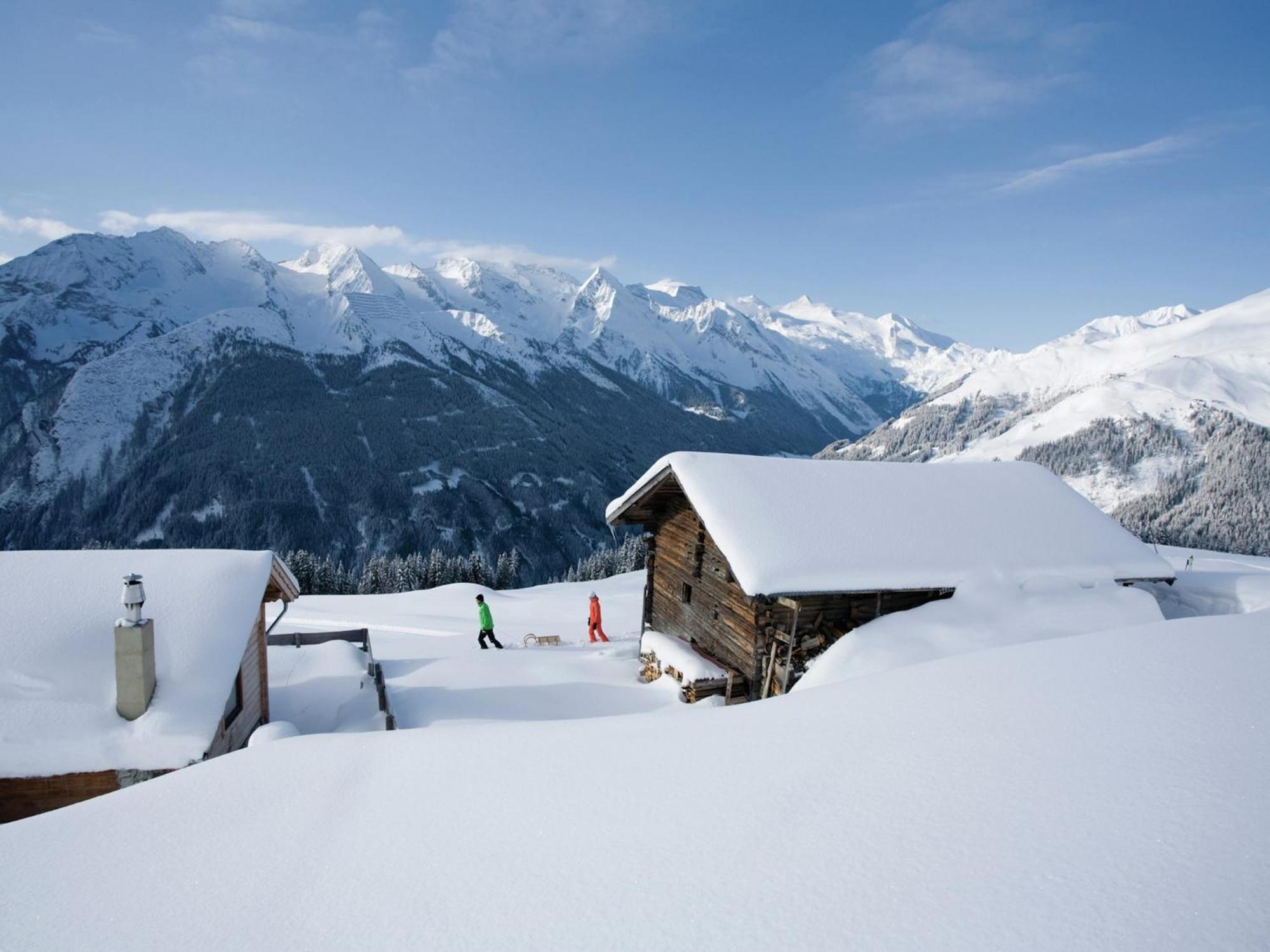 Cozy Apartment In Aschau Im Zillertal Near Ski Lift Exterior photo
